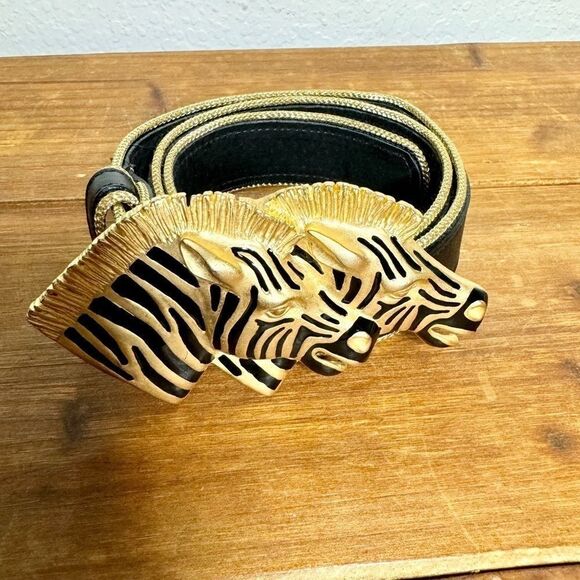 Vintage Doncaster black leather zebra heads buckle belt size medium - Picture 11 of 11